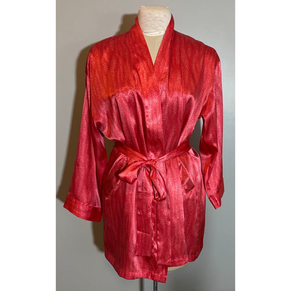 Victoria’s Secret Robe Women’s One Size Satin Pink Jacquard Short Light Robe